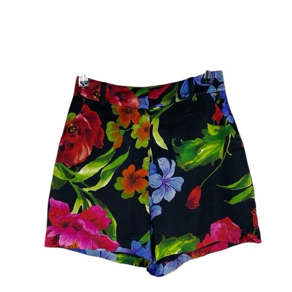 Marciano Pants - Marciano floral shorts